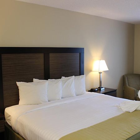 Baymont By Wyndham Fort Myers Airport Zewnętrze zdjęcie
