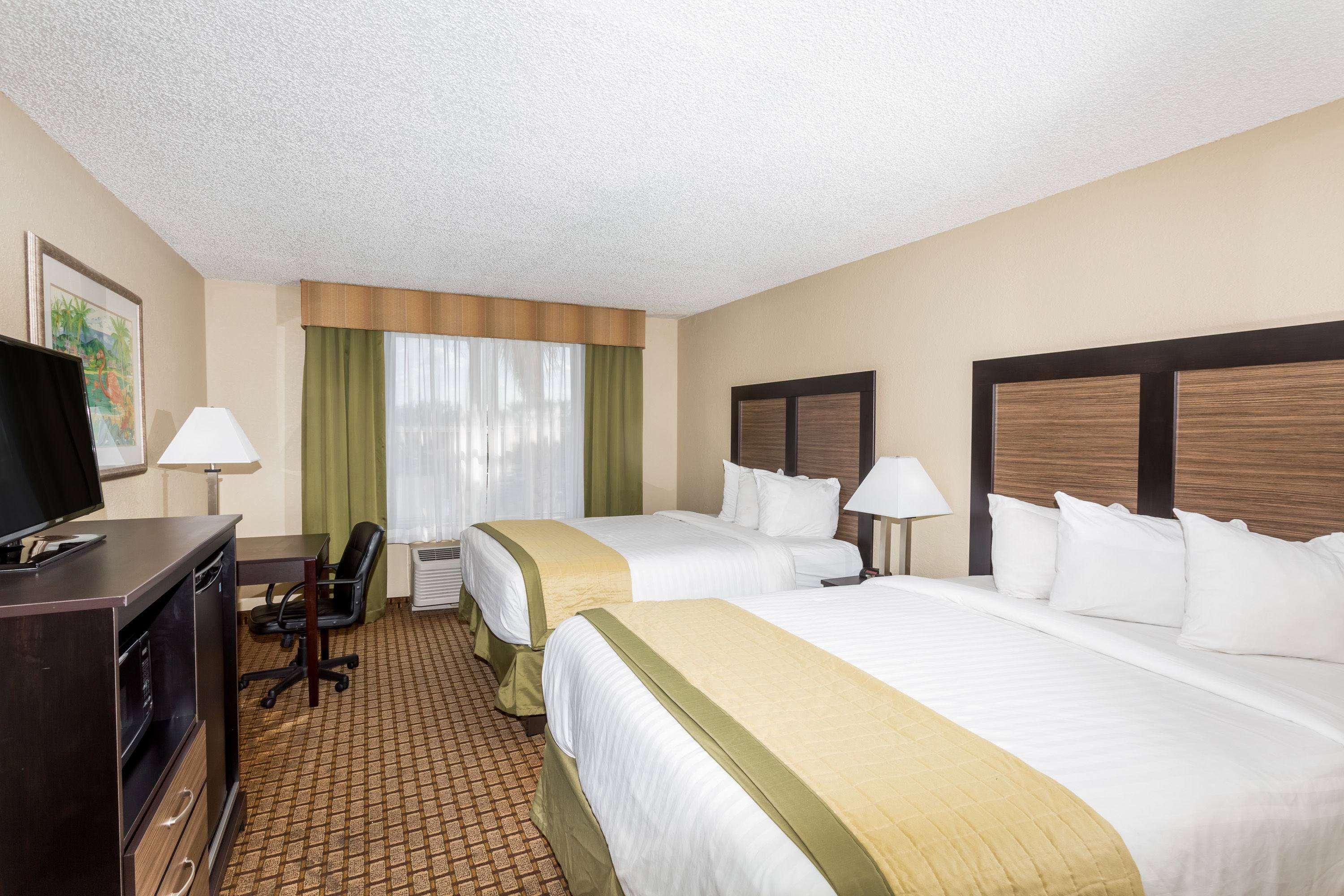 Baymont By Wyndham Fort Myers Airport Zewnętrze zdjęcie