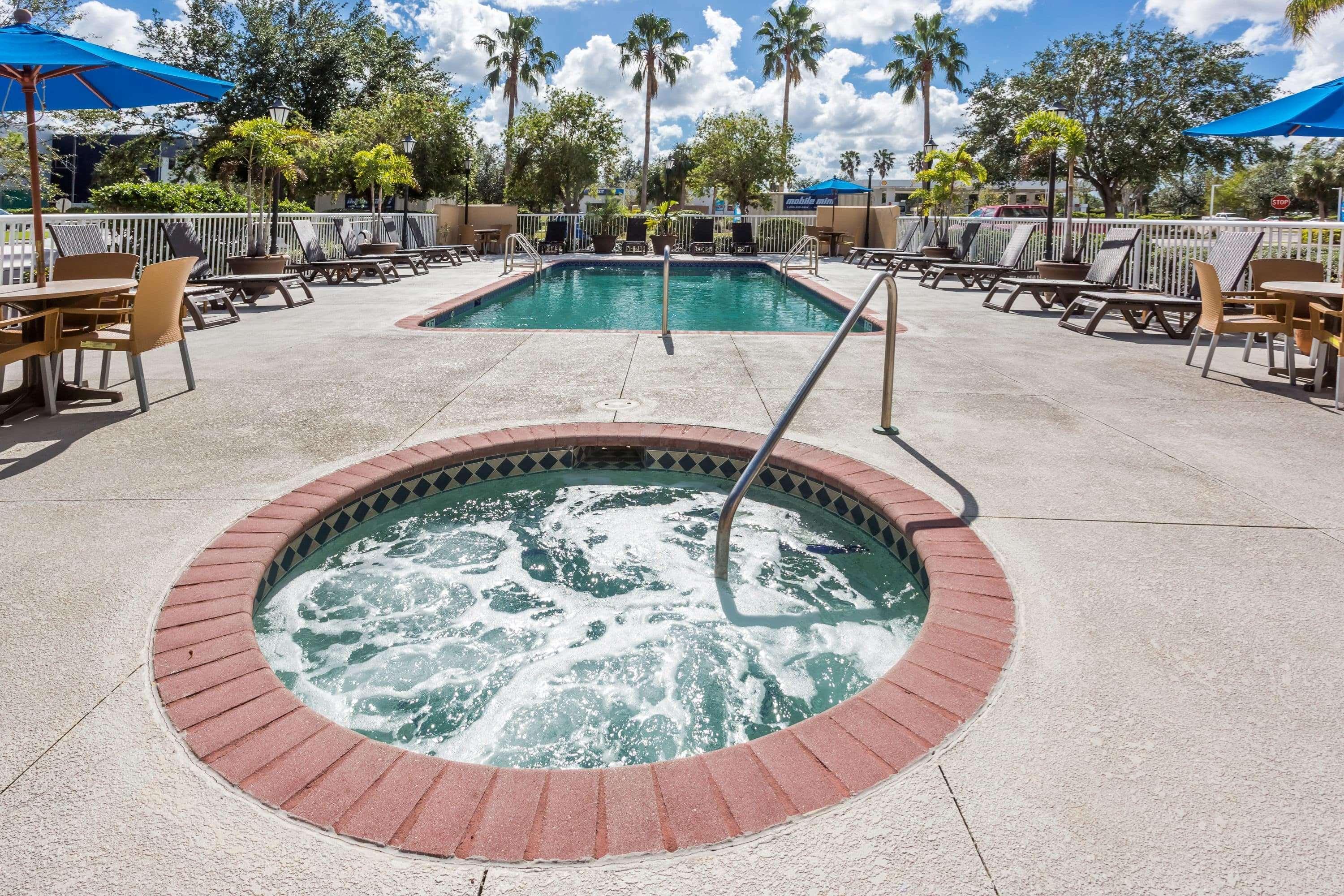 Baymont By Wyndham Fort Myers Airport Zewnętrze zdjęcie