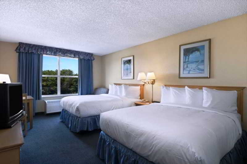 Baymont By Wyndham Fort Myers Airport Pokój zdjęcie