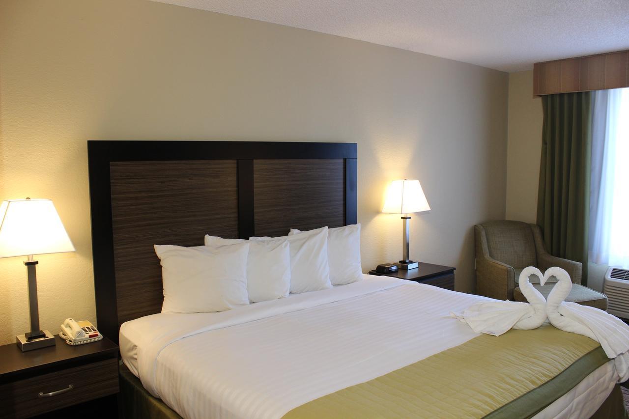 Baymont By Wyndham Fort Myers Airport Zewnętrze zdjęcie
