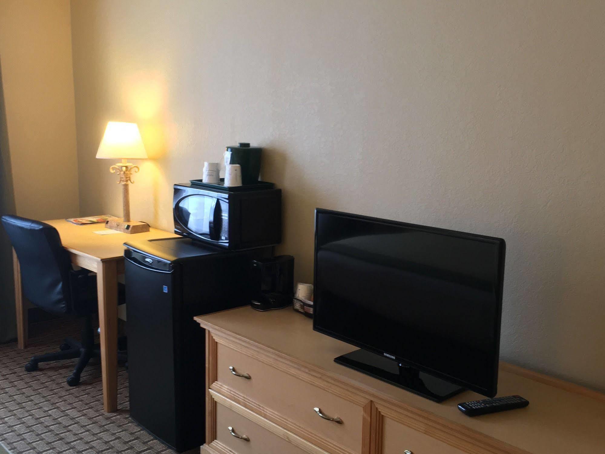 Baymont By Wyndham Fort Myers Airport Zewnętrze zdjęcie