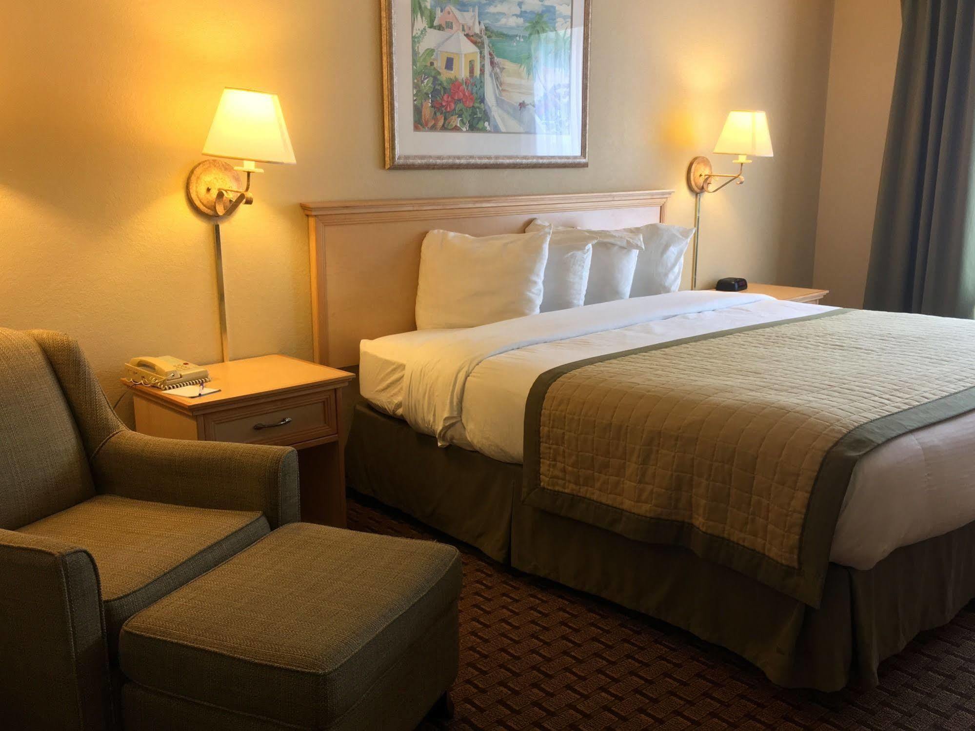 Baymont By Wyndham Fort Myers Airport Zewnętrze zdjęcie